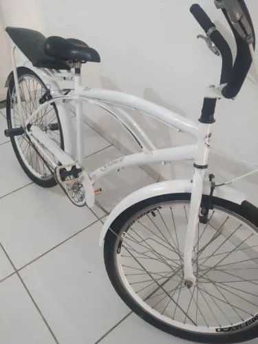 Vendo bicicleta " ARO 26 " DE ROLAMENTO "