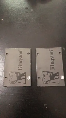 SSDs 120gb ou 240gb