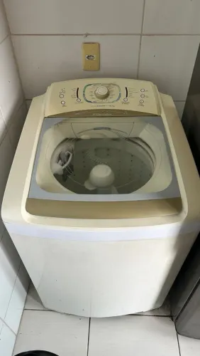 Maquina de Lavar Electrolux 12 KG