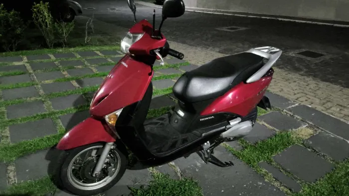 Honda Lead 110 automática 2013