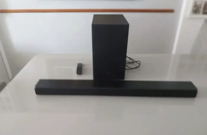 SOUNDBAR SAMSUNG - Bluetooth semi novo, completo acessórios somente venda!! Aceito cartão