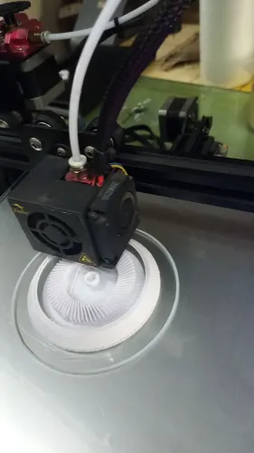 Aula de impressão 3 d com impressora semi nova de brinde 
