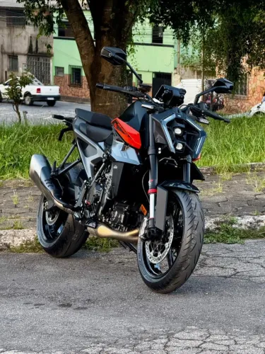 KTM DUKER 990 2024 0KM.