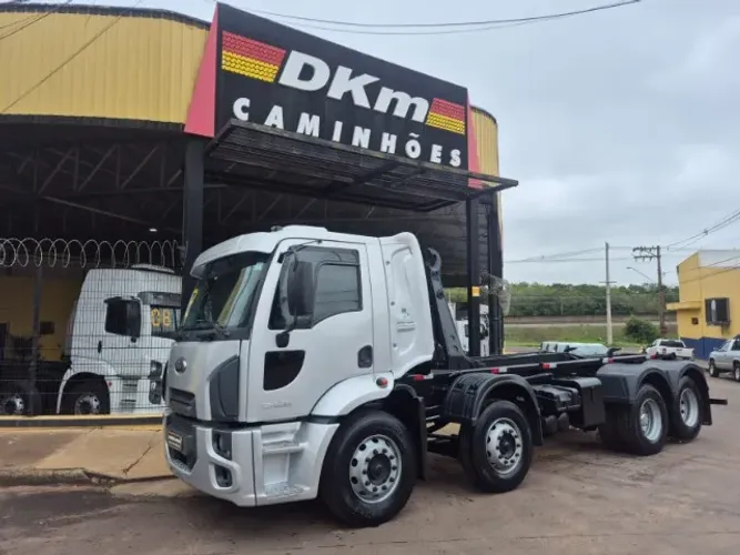 Cargo 2428 ano 2012 Roll on roll off, 8x2 completo
