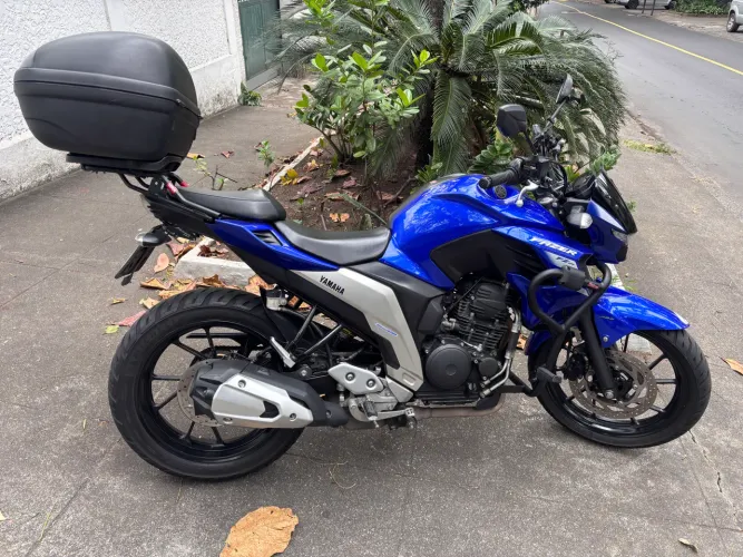 FAZER 250 2022