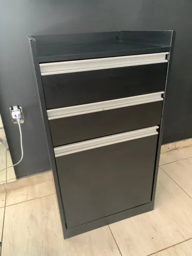 Bancada de barbeiro de mdf.
