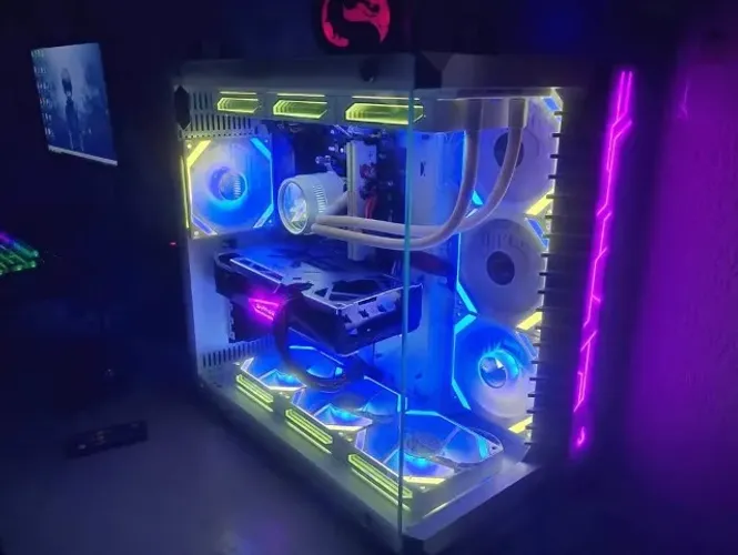 PC GAMER Ryzen 7 5700x3d