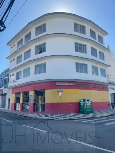Imóvel para aluguel com 30 metros quadrados em Centro - Mogi das Cruzes - SP