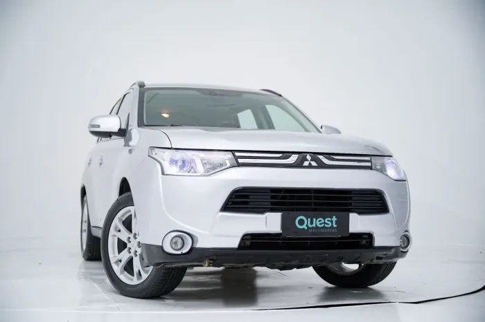 Mitsubishi Outlander 2.0 16V 160cv Aut. 2014