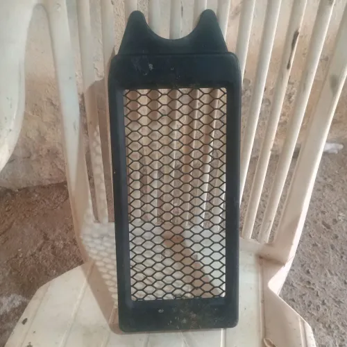 Grade radiador Shadow 600