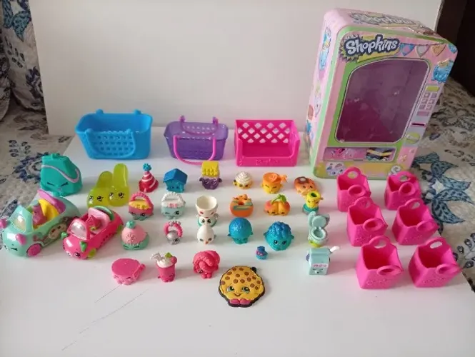Lote Shopkins colecionáveis