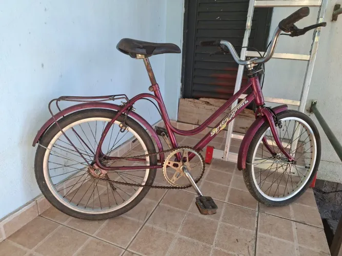 Vendo bicicleta antiga