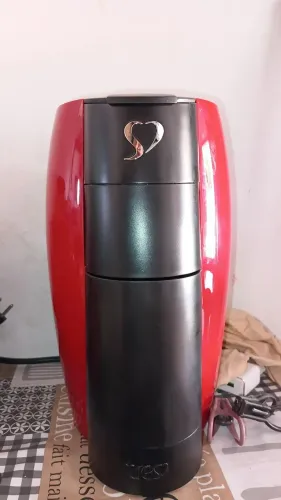 Máquina de café expresso 3 corações