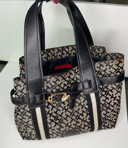 Bolsa feminina Tommy original