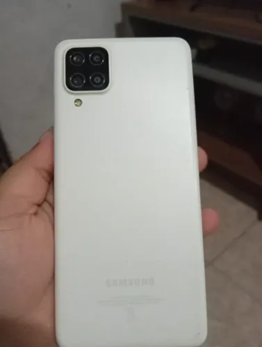 Samsung a12