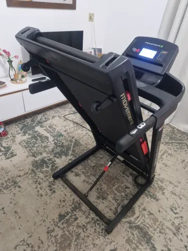 Esteira Elétrica Movement Home R4i Cor Preto (Usado)