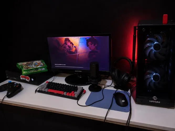 VENDO OU TROCO PC GAMER JUNTO COM XBOX ONE