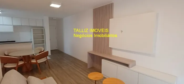 Apartamento de 2 quartos com suíte, 2 vagas no Morumbi, São Paulo-SP: conforto e praticida