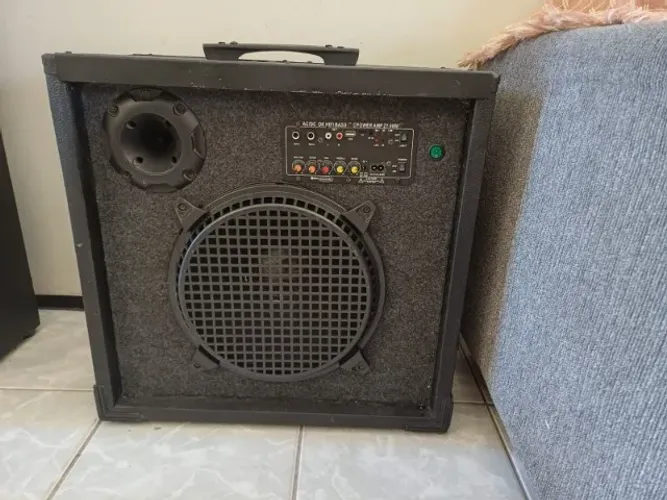 CAIXAS DE SOM ATIVAS DIVERSAS: / CX TRC e BOB VER PREÇOS
