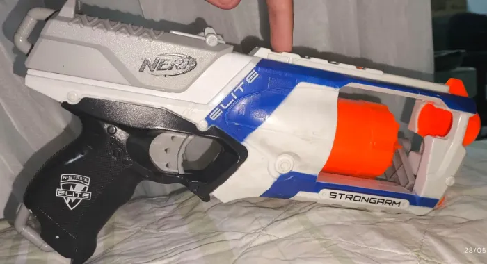 NERF N-STRIKE