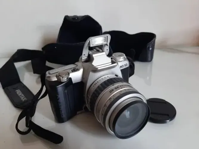 Câmera Analógica Slr Pentax Mz-50 35-80mm Com Flash Extra 