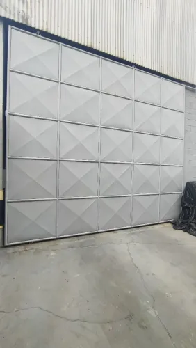 Portão Grande Para Garagem!