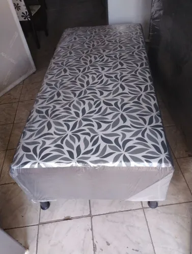 Cama box de solteiro
