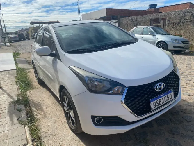 Hyundai HB20 Unique 1.0 Flex 12V Mec. 2019