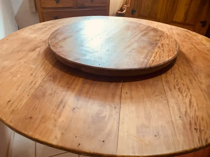 Vendo mesa tampão giratório top madeira peroba rosa alta qualidade impecável
