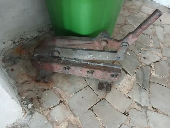 tesoura guilhotina para cortar chapa