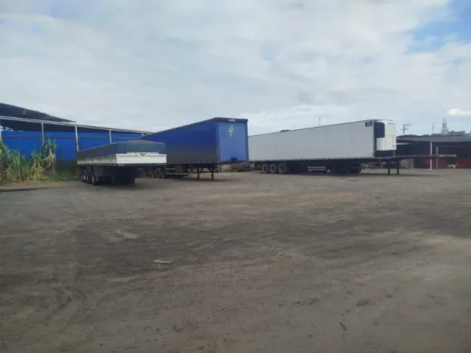 Pátio 5.000m2 - Antigo pátio do Detran