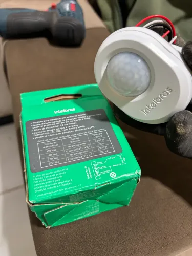 Instalação de Sensor de Presença 