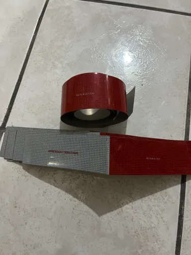 Fitas refletivas para baú e pára-choque