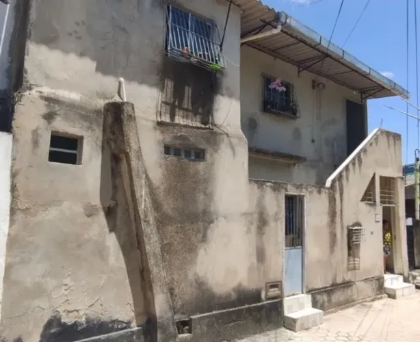 Vende-se um Duplex