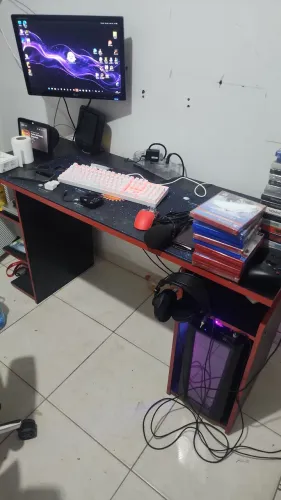 Escrivaninha Gamer