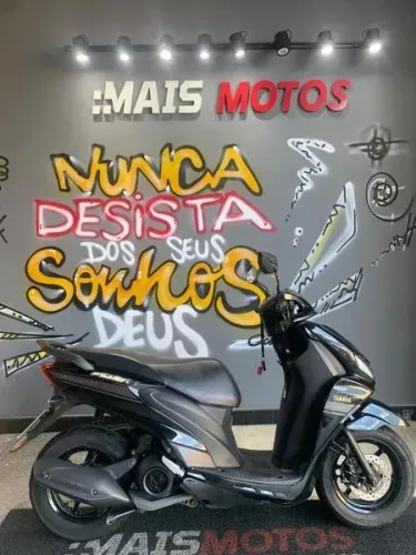 YAMAHA FLUO 125 2023