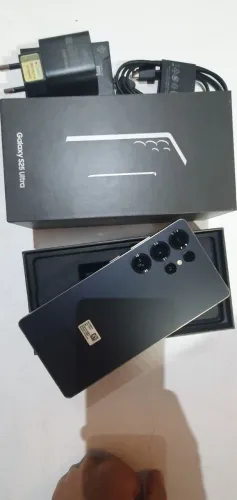 Vendo Samsung S25ultra Zero 1 ano de Garantia