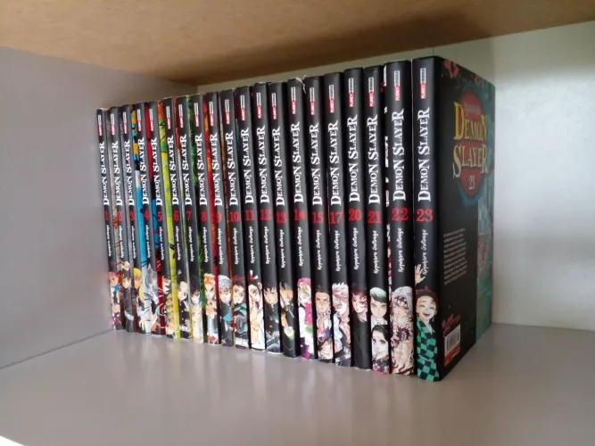 COLEÇÃO demon slayer 1 ao 15,17, 20 ao 23