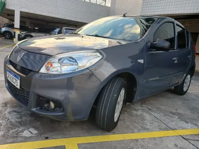 Renault Sandero Authentique Hi-flex 1.0 16V 5P 2012
