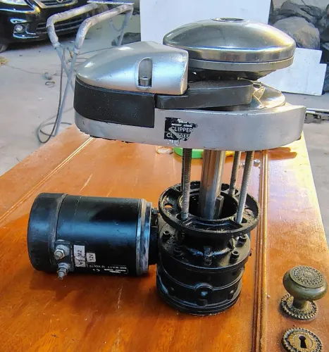 Guincho elétrico 12v 1000w para embarcação 