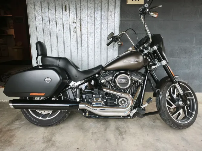 HARLEY DAVIDSON SPORT GLIDE 2020 COM 10 MIL KM