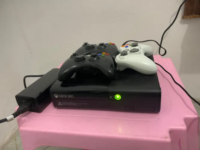 Vendo Xbox 360 desbloqueado