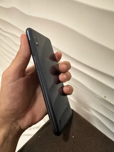 Samsung A10