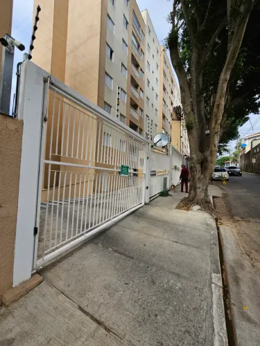 Aluga-se Apartamento com 2 dorms e jardim Casablanca.