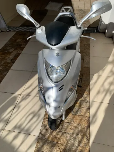 Burgman I 10.800 km.
