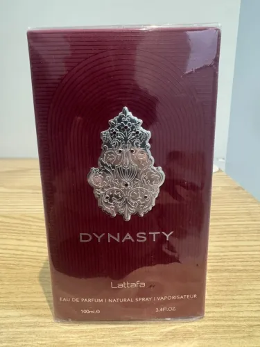 Lattafa Dynasty 100ml EDP lacrado