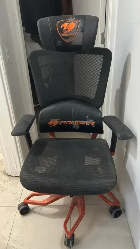 Cadeira Giratória Gamer COUGAR