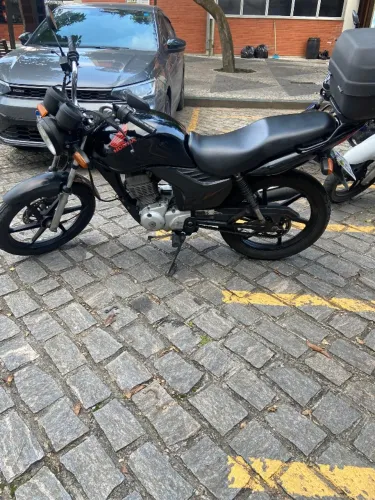 Moto Honda CG Fan 125 - 2012 - Cor Preta