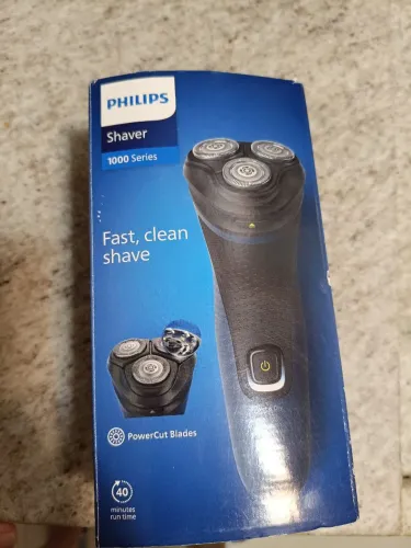 Barbadíssima: barbeador Philips Aquatouch zerado