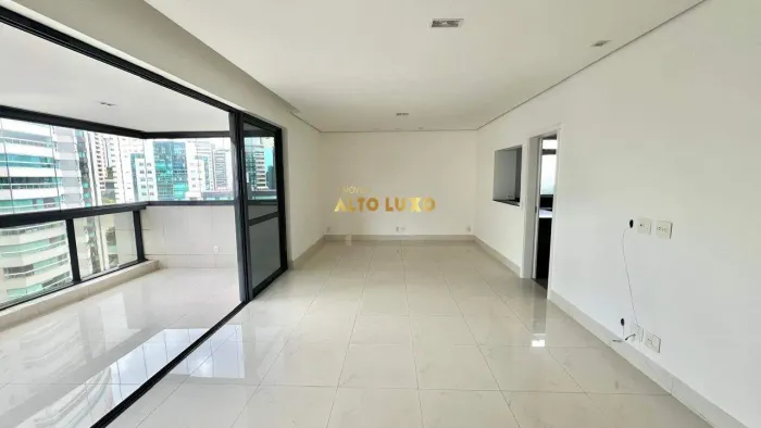 Apartamento para aluguel, 4 quartos, 2 suítes, 3 vagas, Belvedere - Belo Horizonte/MG